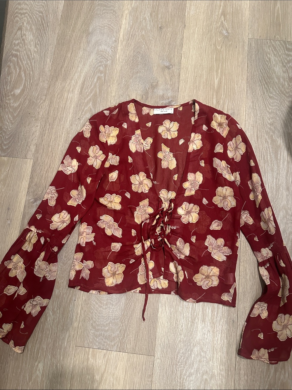 Flynn Skye red floral blouse S